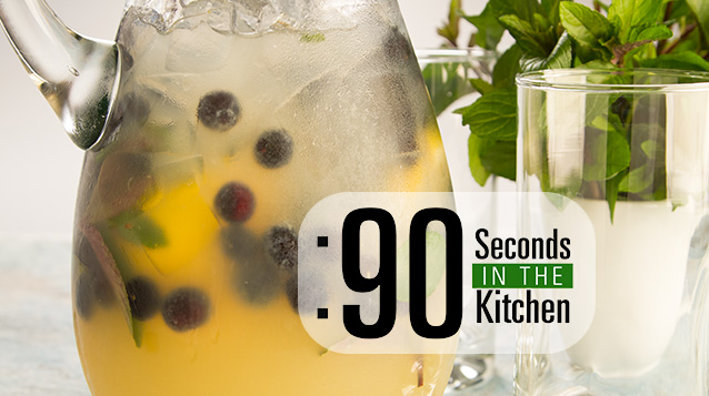 90 Second Blueberry Lemonade