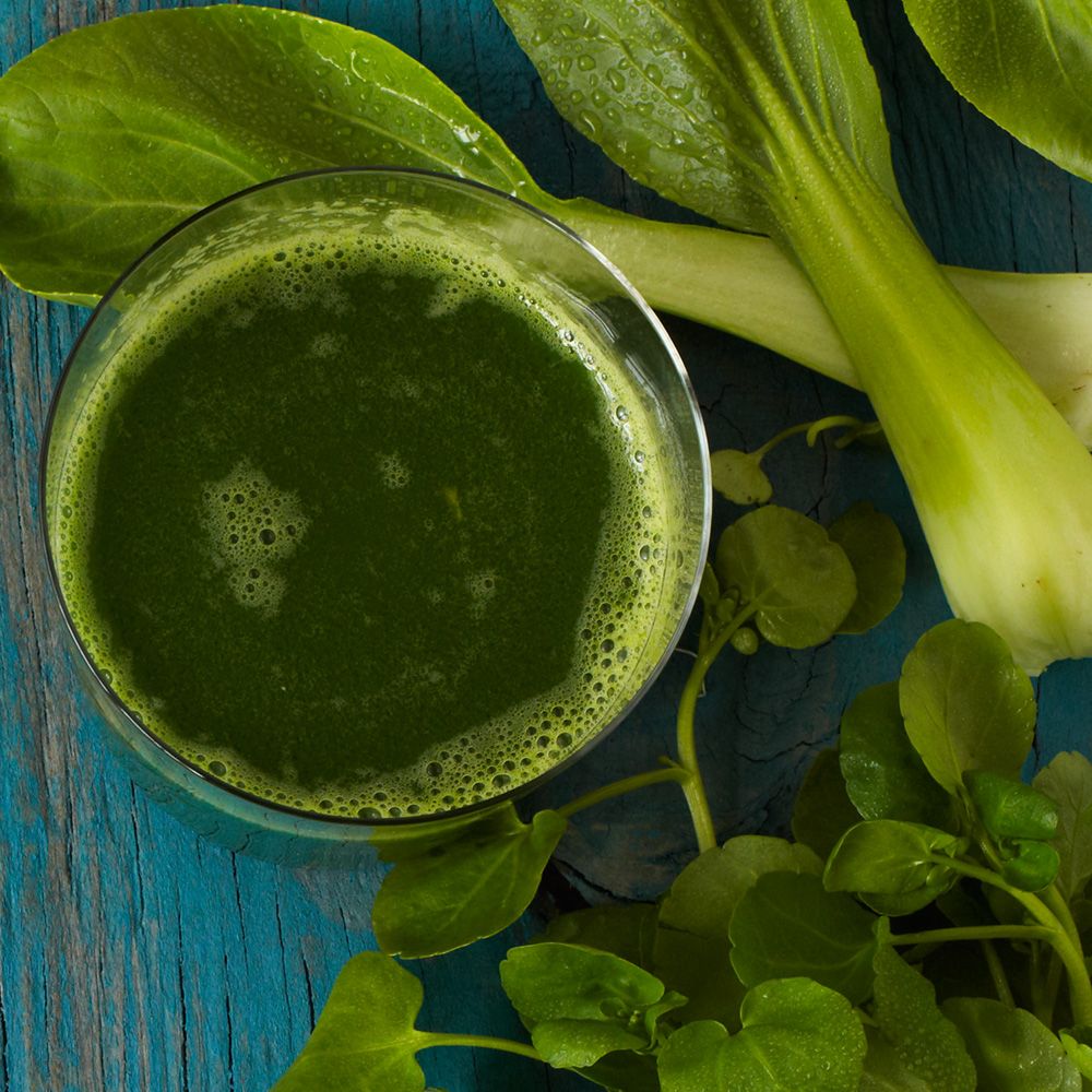 These are graduate-level greens. This fortifying brew is big on green veggies and light on fruit, making it satisfyingly savory.