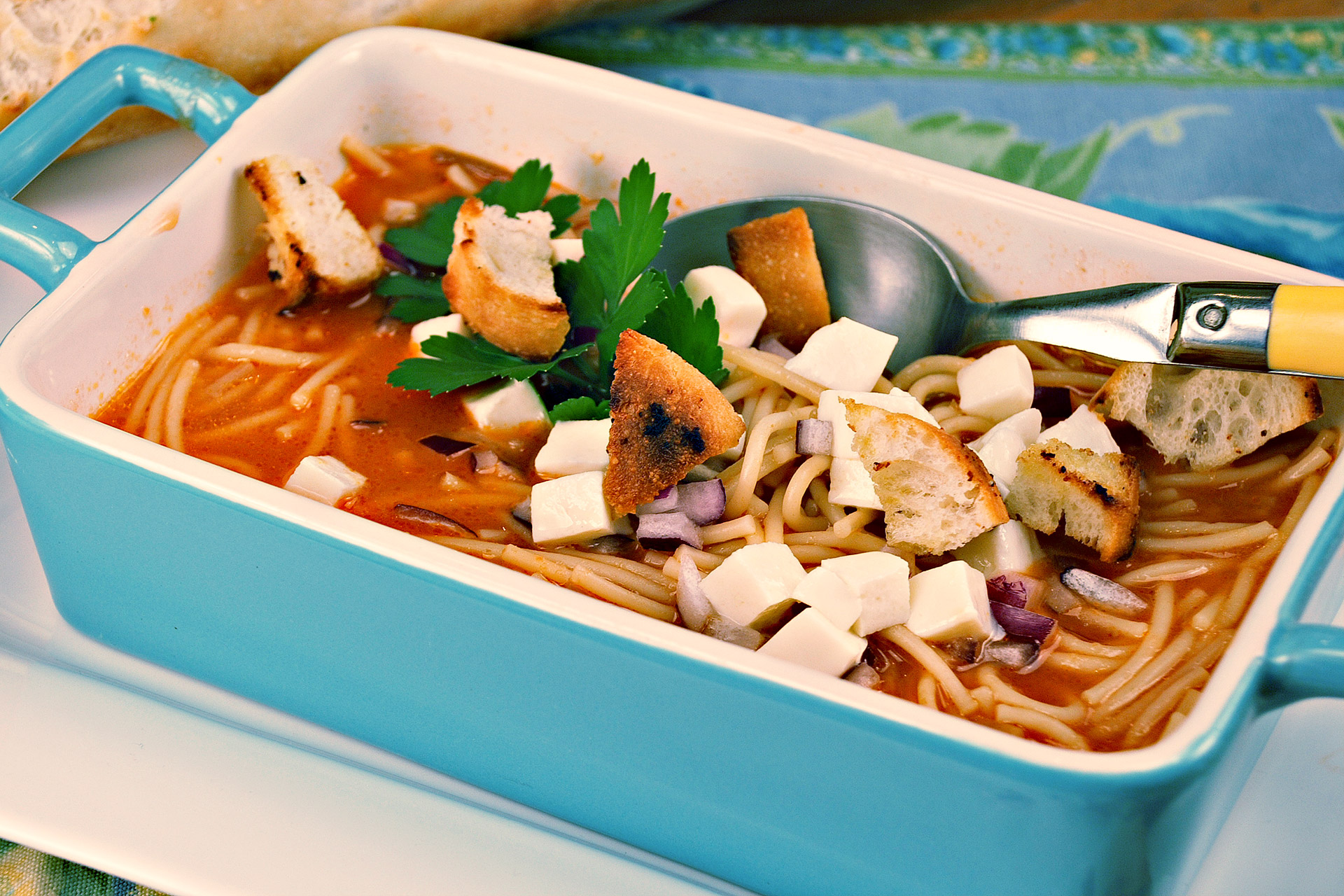 Spanish Tomato and Red Pepper Soup