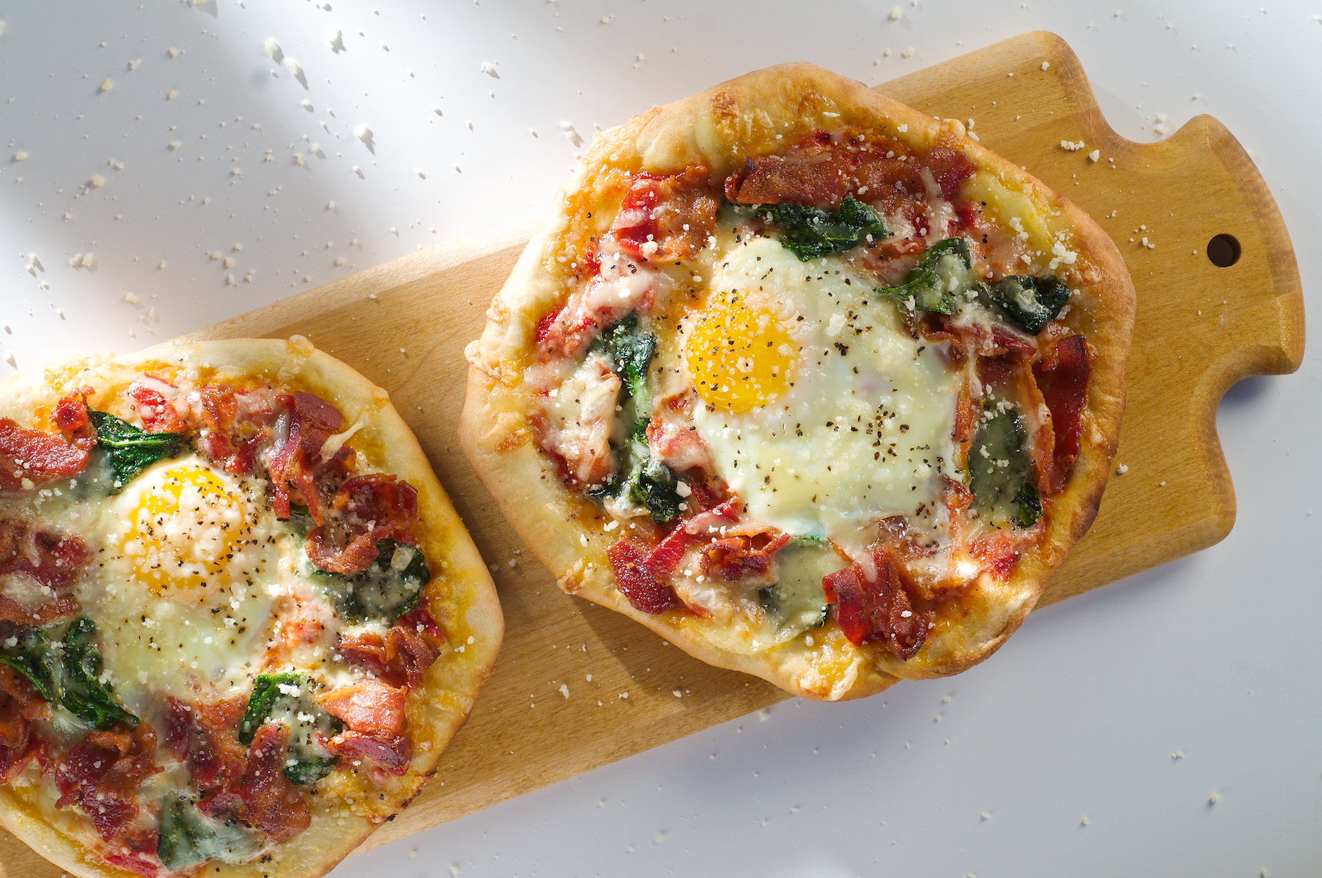 Applewood Smoked Bacon and Egg Breakfast Pizza