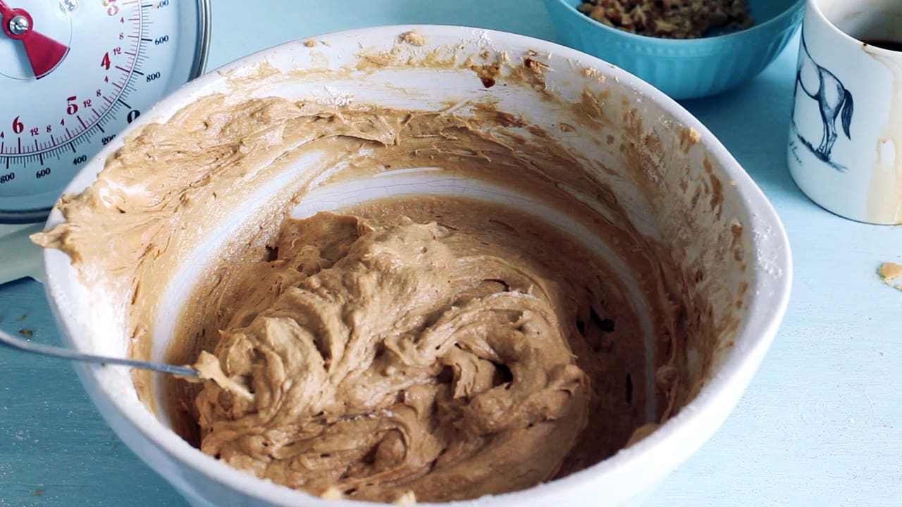 Coffee and Walnut Cake batter