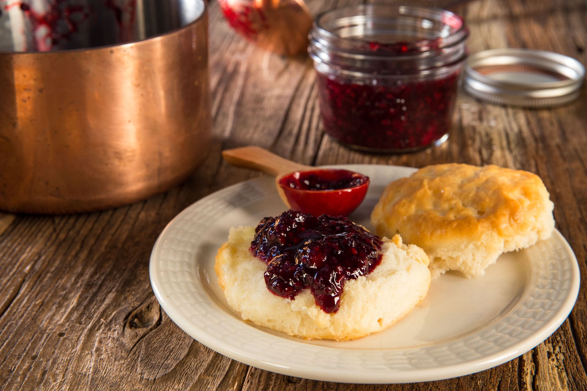 Take advantage of seasonal blackberries with this easy to prepare refrigerator jam! We added aromatic roasted cinnamon and a pinch of fresh-ground black pepper to our jam, but it is just as delicious made simply with sweet ripe berries and sugar.