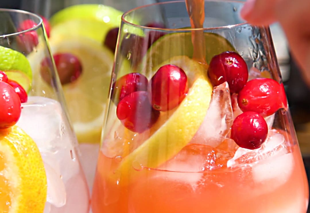 UFO Cranbeery Sangria//Harpoon Brewery