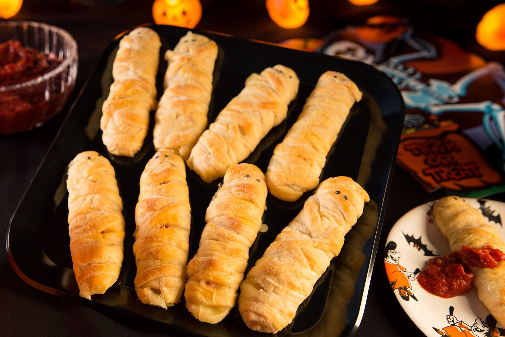 Pizza Mummy Sticks/ Lance Mellenbruch