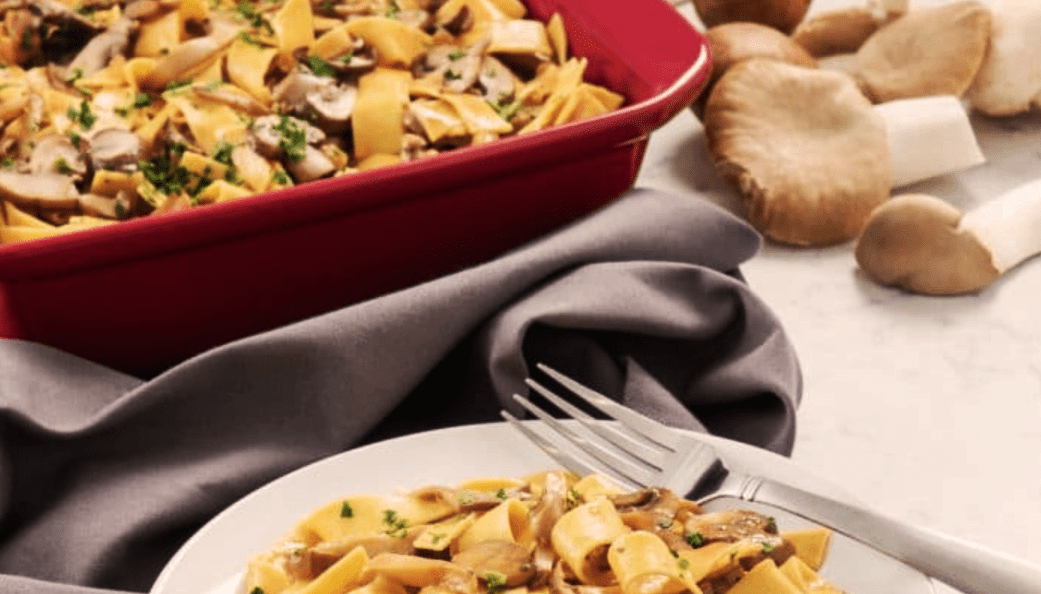 This vegetarian version of classic beef stroganoff uses mushrooms for a warm, filling dish both vegetarians and meat-eaters can enjoy. It�s a low-calorie vegetarian stroganoff that�s also gluten-free.