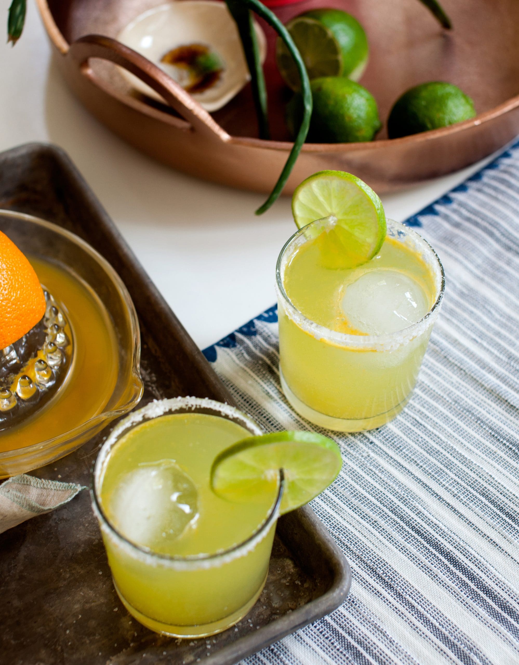This Slim and Sparkling Margarita is the perfect beverage for your Cinco de Mayo celebration.