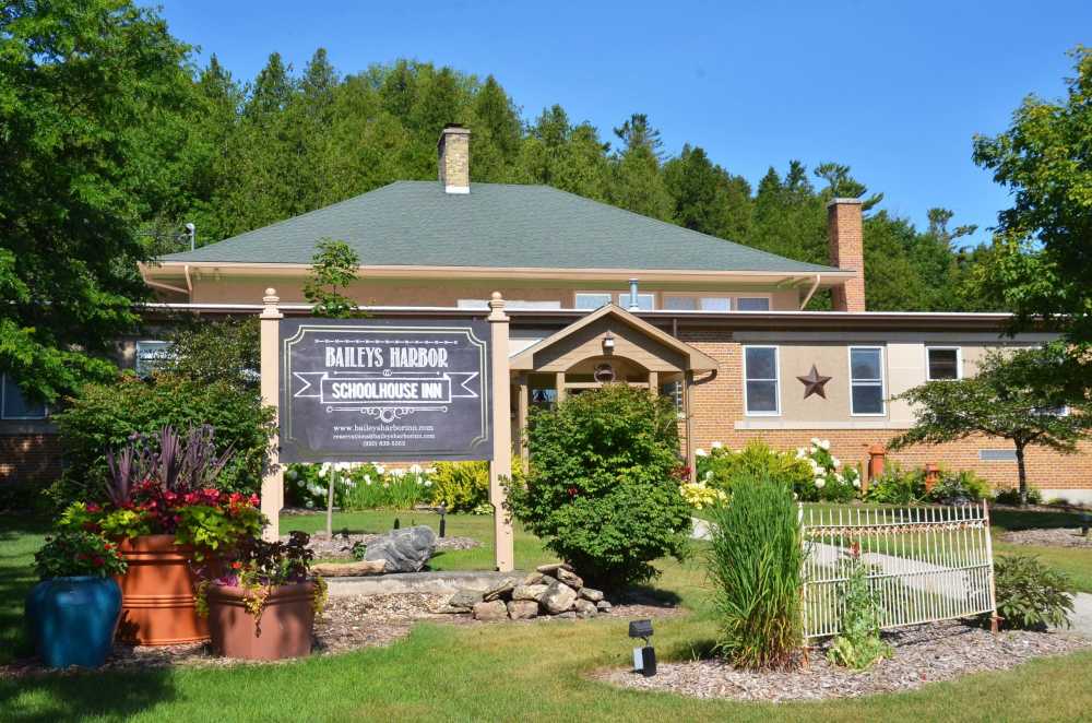 If you are considering a trip to Door County, do yourself a favor and check out some of the opportunities along with peninsula—like Baileys Harbor Schoolhouse Inn. It is literally a former schoolhouse, built in 1917 to serve the families of Baileys Harbor in Door County, WI. It is now operated as an inn, with seven suites.