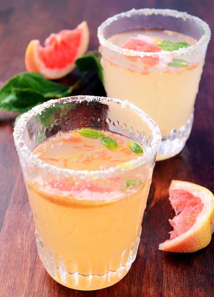 A grapefruit Collins made with gin, lemon and grapefruit juices, simple syrup and sparkling water.