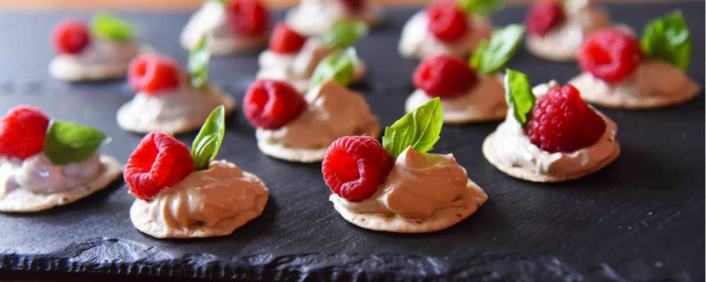 Portable, easy to handle and silverware-free, canapés afford us many special freedoms, including the benefit of being able to taste a large variety of foods without over-eating!