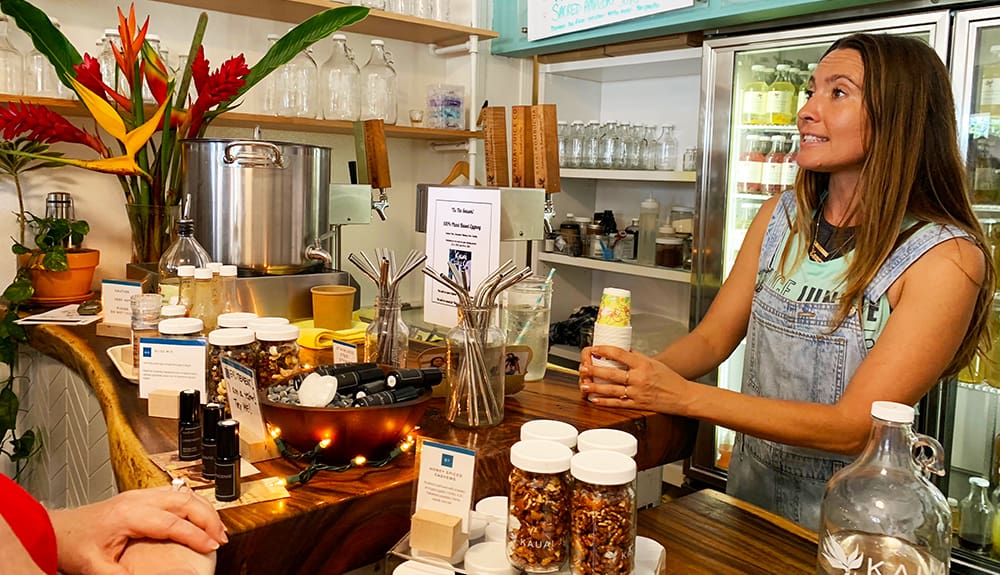 Kaua’i Juice Co. serves locally brewed Kombucha. It’s a company that was started thanks to a Kickstarter campaign, although the original business plan was modified to use more locally sourced ingredients.