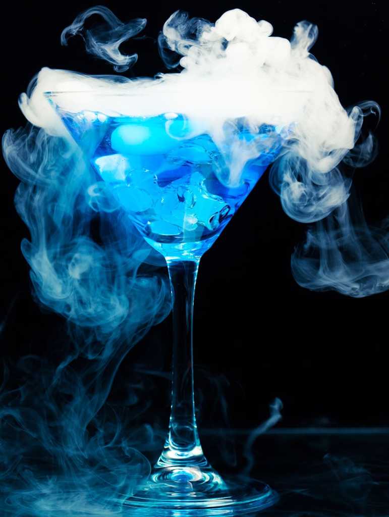 The White Walker Martini was created by celebrity caterer Andrea Correale to serve during your watch party for the final season of Game of Thrones.